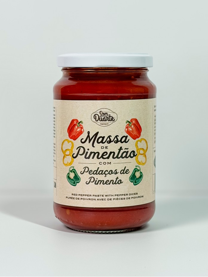 Massa de Pimentão com Pedaços de Pimento Massa de Pimentão com Pedaços de Pimento